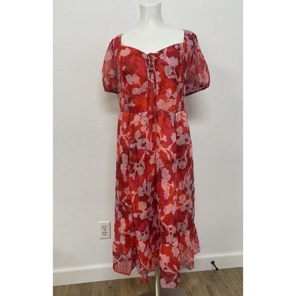 NWT Torrid Lined Lace Up Sweetheart neckline Dress Size 2X Floral Ruffle Smocked